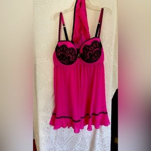 Night Gown , Robe, underwear. Sexy beautiful pink and black lace.
